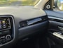 Mitsubishi Outlander 2.0 PHEV Premium Apple Carplay & Android auto | Stuurverwarming | Blind Spot