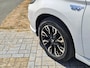Mitsubishi Outlander 2.0 PHEV Premium Apple Carplay & Android auto | Stuurverwarming | Blind Spot