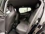 Volvo EX30 P5 Long Range Plus Black Edition Europa 69 kWh | Onyx Black Metallic | Black interieur | 19 inch lichtmetalen velgen | Harman Kardon audio | Adaptieve Cruise Control | Elektrisch verstelbare voorstoelen | Stoel- & stuurwielverwarming