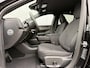 Volvo EX30 P5 Long Range Plus Black Edition Europa 69 kWh | Onyx Black Metallic | Black interieur | 19 inch lichtmetalen velgen | Harman Kardon audio | Adaptieve Cruise Control | Elektrisch verstelbare voorstoelen | Stoel- & stuurwielverwarming