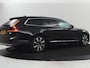Volvo V90 2.0 T8 Plug-in hybrid AWD Plus Bright | SOH 97,1 | Panoramadak | Leder | Memory | Harman/Kardon | Stuur/stoel verwarming | Achterbank verwarming | Carplay | Cruise control | 360 Camera | Park assist | Trekhaak
