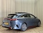 Kia ProCeed 1.6 T-GDI GT *Panoramadak* Digital Cockpit / JBL / Stoel/Stuurverwarming / Apple Carplay / Leder/Alcantara / Camera / 18"LMV