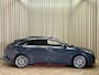 Kia ProCeed 1.6 T-GDI GT *Panoramadak* Digital Cockpit / JBL / Stoel/Stuurverwarming / Apple Carplay / Leder/Alcantara / Camera / 18"LMV