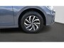 Volkswagen Polo 1.0 TSI Life | Multimedia | Parkeersensoren|