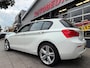 BMW 1-Serie 118i 5Drs - 47.000 KM I Airco I LED I PDC I Sport velgen I Stoel verwarming I Dealer onderhouden