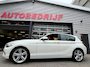 BMW 1-Serie 118i 5Drs - 47.000 KM I Navigatie / Apple CarPlay I Airco I LED I PDC I Sport velgen I Dealer onderhouden