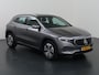 Mercedes-Benz EQA 250 Business Solution Luxury 67 kWh | Trekhaak | Stoelverwarming |