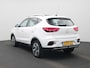 MG MG ZS EV Long Range Luxury 70 kWh | Automaat | Panoramadak | Leder | Navigatie | Airco | Achteruitrijcamera | Apple Carplay / Android Auto | Stoelverwarming | Lichtmetalen Velgen |