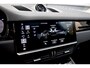 Porsche Cayenne Coupé 3.0 E-Hybrid Sport Chrono | Pano | 360 Camera | 21'' Wielen | Luchtvering | Stuurverwarming |  Stoel + Achterbankverwarming | LED Achterlichten donker |