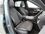Mercedes-Benz GLC 300e 4MATIC Business Solution AMG | Advanced plus | Nightpakket | Parkeerpakket | Trekhaak | Panoramaschuifdak | Treeplanken in aluminiumlook | 20 inch vijfspaaks lichtmetalen AMG-velgen | DISTRONIC |