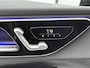 Mercedes-Benz GLC 300e 4MATIC Business Solution AMG | Advanced plus | Nightpakket | Parkeerpakket | Trekhaak | Panoramaschuifdak | Treeplanken in aluminiumlook | 20 inch vijfspaaks lichtmetalen AMG-velgen | DISTRONIC |