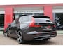 Volvo V60 2.0 T6 350pk Plug-in hybrid AWD Plus Dark | Long Range | SoH 97% | Origineel NL | ACC | Harman/Kardon | Pack Winter | Trekhaak |