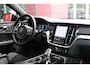 Volvo V60 2.0 T6 350pk Plug-in hybrid AWD Plus Dark | Long Range | SoH 97% | Origineel NL | ACC | Harman/Kardon | Pack Winter | Trekhaak |