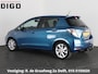 Toyota Yaris 1.5 Full Hybrid Dynamic | Navigatie | Stoelverwarming | Leder | Parkeersensoren | Camera | Trekhaak |