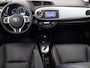 Toyota Yaris 1.5 Full Hybrid Dynamic | Navigatie | Stoelverwarming | Leder | Parkeersensoren | Camera | Trekhaak |