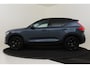 Volvo EX40 SINGLE MOTOR EXT. RANGE ULTRA BLACK EDITION EUROPA *FULL OPTIONS!* -PANO.DAK|HARMAN/KARDON|PIXEL.LED|360°CAM|POWER-SEATS|PRIVACY.GLAS|20"|SoH:100%