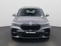 BMW X1 xDrive25e Executive | M-SPORT | Panoramadak | Harman Kardon | Sfeerverlichting | Apple Carplay / Android Auto | Stoelverwarming | Adaptive Cruise Control | Heads-Up | Elektrische Achterklep | Leder | Navigatie | Climate Control | Lichtmetalen Velgen |