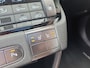 Hyundai Inster Evolve Sky Plus 49 kWh | Schuifdak | Stoel en stuurverwarming | Rondom camera | Dodehoek detectie | Navigatie | Apple Carplay / Android auto |