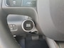 Hyundai Inster Evolve Sky Plus 49 kWh | Schuifdak | Stoel en stuurverwarming | Rondom camera | Dodehoek detectie | Navigatie | Apple Carplay / Android auto |