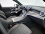 Mercedes-Benz GLC 300e 4MATIC Business Solution AMG | Advanced plus | Nightpakket | Parkeerpakket | Trekhaak | Panoramaschuifdak | 20 inch vijfspaaks lichtmetalen AMG-velgen | Treeplanken in aluminiumlook | DISTRONIC |