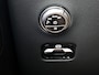 Mercedes-Benz GLC 300e 4MATIC Business Solution AMG | Advanced plus | Nightpakket | Parkeerpakket | Trekhaak | Panoramaschuifdak | 20 inch vijfspaaks lichtmetalen AMG-velgen | Treeplanken in aluminiumlook | DISTRONIC |