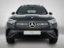 Mercedes-Benz GLC 300e 4MATIC Business Solution AMG | Advanced plus | Nightpakket | Parkeerpakket | Trekhaak | Panoramaschuifdak | 20 inch vijfspaaks lichtmetalen AMG-velgen | Treeplanken in aluminiumlook | DISTRONIC |