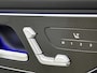 Mercedes-Benz GLC 300e 4MATIC Business Solution AMG | Advanced plus | Nightpakket | Parkeerpakket | Trekhaak | Panoramaschuifdak | 20 inch vijfspaaks lichtmetalen AMG-velgen | Treeplanken in aluminiumlook | DISTRONIC |
