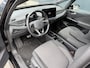 Volkswagen ID.3 Pure 52 kWh 18"/Adaptieve Cruise/Apple Carplay & Android Auto/DAB/Navigatie/Sfeerverlichting/Camera/Stuur + stoelverwarming