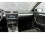 Skoda Superb Combi 1.5 TSI Business Edition | Trekhaak | Panoramadak | Cruise Control Adaptief | Stoelverwarming | Keyless Entry | LED Koplampen | Navigatie | Apple Carplay | Android Auto