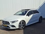 Mercedes-Benz A-klasse 250 e Business Solution PHEV AMG Pano Trekhaak Memory Sfeerverl Orig.NL!