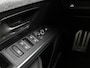 Peugeot E-3008 GT 73 kWh | Navigatie | Alcantara Bekleding | Achteruitrijcamera | Elektrische Achterklep | Apple Carplay / Android Auto |