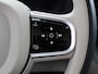 Volvo XC60 2.0 T6 Plug-in hybrid AWD Ultra Bright Climate control Adaptieve cruise control Navigatie Panoramadak Trekhaak Parkeersensoren 360* camera Voorstoelen verwarmd  Apple Carplay/ Android auto
