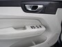 Volvo XC60 2.0 T6 Plug-in hybrid AWD Ultra Bright Climate control Adaptieve cruise control Navigatie Panoramadak Trekhaak Parkeersensoren 360* camera Voorstoelen verwarmd  Apple Carplay/ Android auto