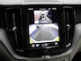 Volvo XC60 2.0 T6 Plug-in hybrid AWD Ultra Bright Climate control Adaptieve cruise control Navigatie Panoramadak Trekhaak Parkeersensoren 360* camera Voorstoelen verwarmd  Apple Carplay/ Android auto