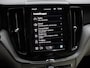 Volvo XC60 2.0 T6 Plug-in hybrid AWD Ultra Bright Climate control Adaptieve cruise control Navigatie Panoramadak Trekhaak Parkeersensoren 360* camera Voorstoelen verwarmd  Apple Carplay/ Android auto