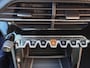 Peugeot 2008 1.2 PureTech 101pk Active Pack Navigatie Apple Carplay/Android Auto Parkeersensoren achter Cruise Control Ledverlichting Climate Control