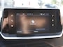 Peugeot 2008 1.2 PureTech 101pk Active Pack Navigatie Apple Carplay/Android Auto Parkeersensoren achter Cruise Control Ledverlichting Climate Control