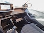 Peugeot 2008 1.2 PureTech 101pk Active Pack Navigatie Apple Carplay/Android Auto Parkeersensoren achter Cruise Control Ledverlichting Climate Control