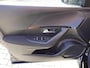 Peugeot 2008 1.2 PureTech 101pk Active Pack Navigatie Apple Carplay/Android Auto Parkeersensoren achter Cruise Control Ledverlichting Climate Control