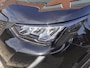 Peugeot 2008 1.2 PureTech 101pk Active Pack Navigatie Apple Carplay/Android Auto Parkeersensoren achter Cruise Control Ledverlichting Climate Control