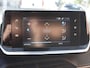 Peugeot 2008 1.2 PureTech 101pk Active Pack Navigatie Apple Carplay/Android Auto Parkeersensoren achter Cruise Control Ledverlichting Climate Control