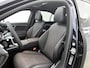 Mercedes-Benz E-klasse 300 e Business Solution AMG | Premium pakket | Winterpakket | Nightpakket | Leder pakket | Trekhaak | Panoramaschuifdak | 360° camera | Burmester® 4D surround sound system | GUARD 360° | Warmtewerend, donkergetint glas |