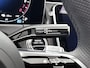 Mercedes-Benz E-klasse 300 e Business Solution AMG | Comfortpakket Plus | Winterpakket | Nightpakket | Trekhaak | Panoramaschuifdak | GUARD 360° | Warmtewerend, donkergetint glas | 19-inch vijfdubbelspaaks AMG velgen |