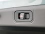 Mercedes-Benz E-klasse 300 e Business Solution AMG | Comfortpakket Plus | Winterpakket | Nightpakket | Trekhaak | Panoramaschuifdak | GUARD 360° | Warmtewerend, donkergetint glas | 19-inch vijfdubbelspaaks AMG velgen |