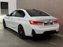BMW 3-Serie 330e 2024 M-Sport LED CAMERA H&K CAR-PLAY