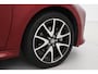 Toyota Yaris 1.5 Hybrid Executive | Panoramadak | Dodehoek detectie | Navigatie | JBL | Apple Carplay / Android Auto | Head-up display | Stoel-/stuurverwarming | Parkeersensoren voor/achter | 17 inch