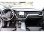 Volvo XC60 2.0 T6 Plug-in hybrid AWD Plus Dark | BLIS | Trekhaak | Leder | 360cam |
