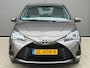Toyota Yaris 1.0 VVT-i Active | Dealer onderh.| Trekhaak | Camera | All Season | NL auto