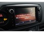 Toyota Yaris 1.3 VVT-i Aspiration | Trekhaak | Navigatie | Airco | Camera | Bluetooth | Privacy glas | Multifunctioneel lederen stuurwiel | Elektrische ramen voor