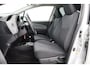 Toyota Yaris 1.3 VVT-i Aspiration | Trekhaak | Navigatie | Airco | Camera | Bluetooth | Privacy glas | Multifunctioneel lederen stuurwiel | Elektrische ramen voor